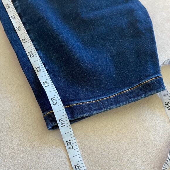 Torrid NWT Midfit Super Skinny Jean Super Soft Dark Wash Size 26 High Rise Blue - Picture 10 of 10